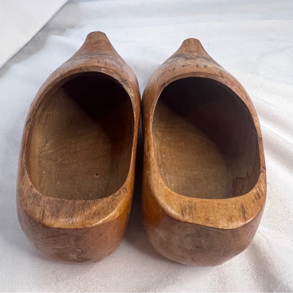 Vintage 1950’s Kids Wooden Dutch Clogs with Holland Design - Picture 4 of 8